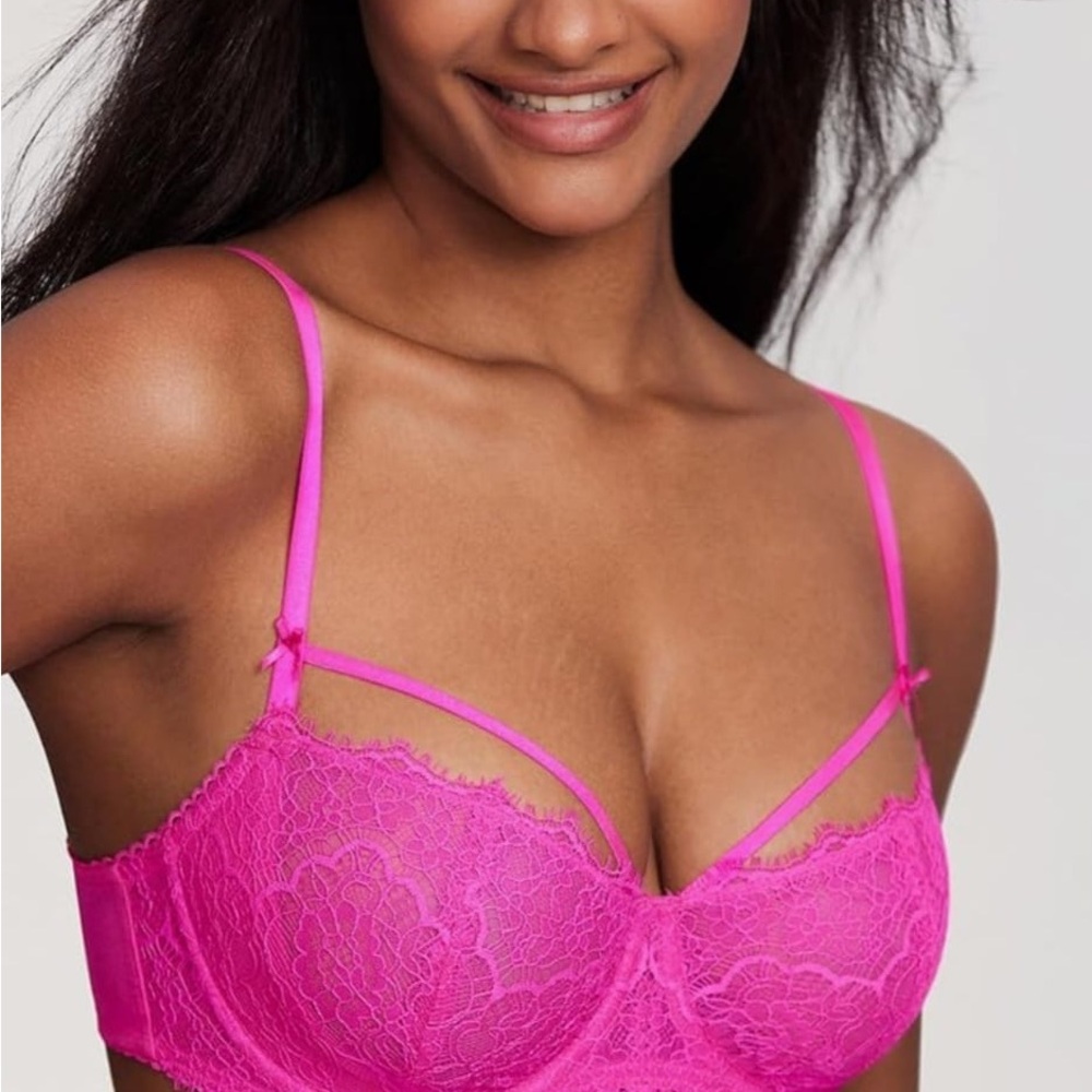 Women's Pink Lace Bra